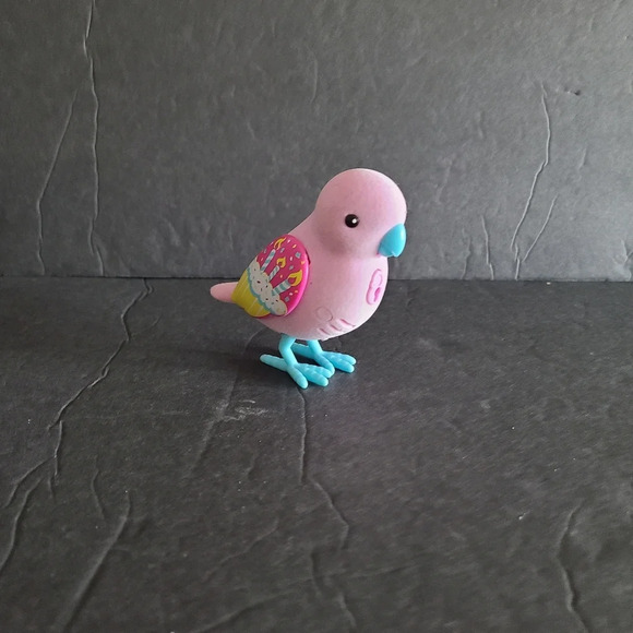Little Live Pets Pink Bird (with out key) - Picture 1 of 6